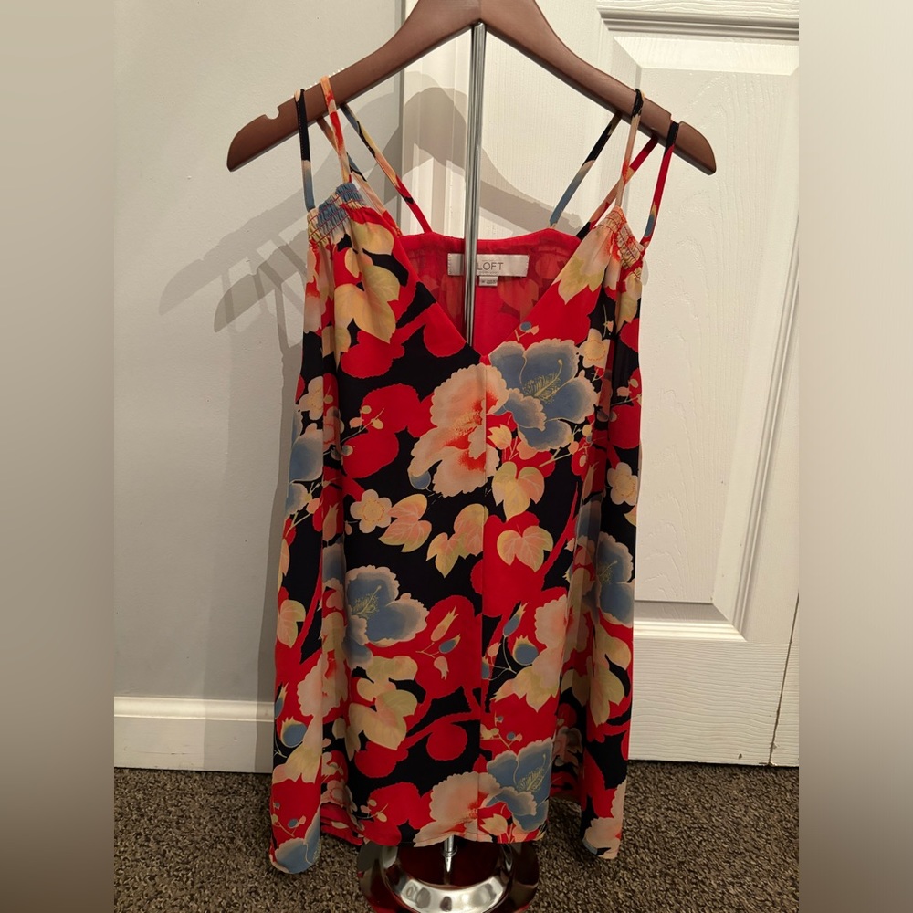 V Neck Cami Blouse M